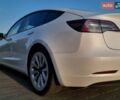 Белый Тесла Модель 3, объемом двигателя 0 л и пробегом 74 тыс. км за 18300 $, фото 7 на Automoto.ua