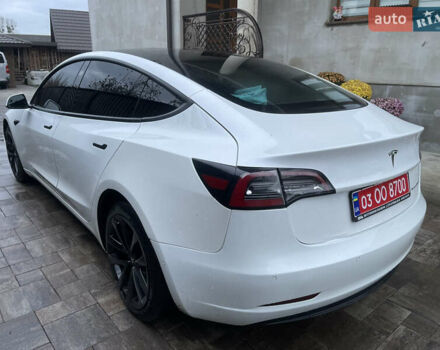Белый Тесла Модель 3, объемом двигателя 0 л и пробегом 60 тыс. км за 19000 $, фото 3 на Automoto.ua
