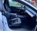 Білий Тесла Модель 3, об'ємом двигуна 0 л та пробігом 113 тис. км за 16200 $, фото 22 на Automoto.ua