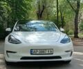 Білий Тесла Модель 3, об'ємом двигуна 0 л та пробігом 49 тис. км за 25900 $, фото 1 на Automoto.ua