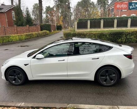 Білий Тесла Модель 3, об'ємом двигуна 0 л та пробігом 154 тис. км за 13999 $, фото 11 на Automoto.ua