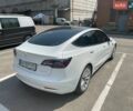 Белый Тесла Модель 3, объемом двигателя 0 л и пробегом 64 тыс. км за 22000 $, фото 3 на Automoto.ua