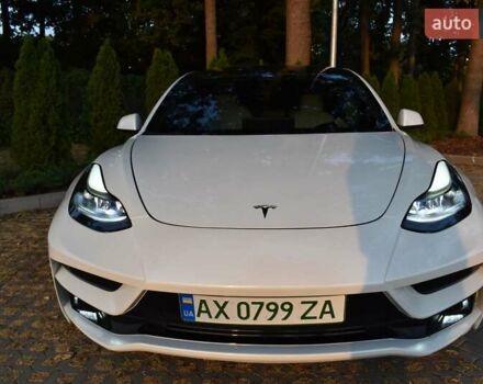 Белый Тесла Модель 3, объемом двигателя 0 л и пробегом 32 тыс. км за 19500 $, фото 14 на Automoto.ua