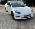 Белый Тесла Модель 3, объемом двигателя 0 л и пробегом 35 тыс. км за 17600 $, фото 4 на Automoto.ua