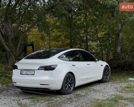 Тесла Модель 3 2021 у Львові на Automoto.ua Білий Тесла Модель 3, об'ємом двигуна 0 л та пробігом 109 тис. км за 25000 $, фото 1 на Automoto.ua