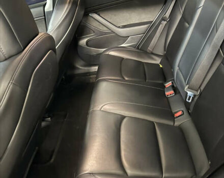 Білий Тесла Модель 3, об'ємом двигуна 0 л та пробігом 78 тис. км за 18900 $, фото 6 на Automoto.ua