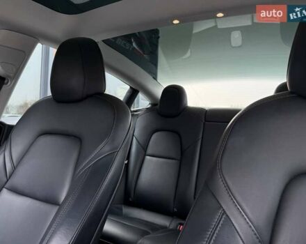 Білий Тесла Модель 3, об'ємом двигуна 0 л та пробігом 185 тис. км за 13900 $, фото 33 на Automoto.ua