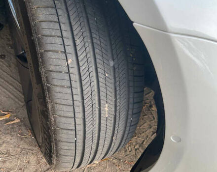 Тесла Модель 3 2021 в Днепре (Днепропетровске) на Automoto.ua Белый Тесла Модель 3, объемом двигателя 0 л и пробегом 131 тыс. км за 21500 $, фото 16 на Automoto.ua