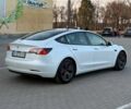 Белый Тесла Модель 3, объемом двигателя 0 л и пробегом 125 тыс. км за 18900 $, фото 2 на Automoto.ua