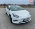 Білий Тесла Модель 3, об'ємом двигуна 0 л та пробігом 61 тис. км за 16700 $, фото 4 на Automoto.ua