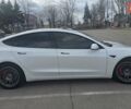 Белый Тесла Модель 3, объемом двигателя 0 л и пробегом 29 тыс. км за 24999 $, фото 21 на Automoto.ua