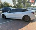Белый Тесла Модель 3, объемом двигателя 0 л и пробегом 62 тыс. км за 17600 $, фото 6 на Automoto.ua