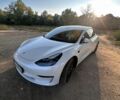 Белый Тесла Модель 3, объемом двигателя 0 л и пробегом 90 тыс. км за 22699 $, фото 1 на Automoto.ua