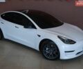 Білий Тесла Модель 3, об'ємом двигуна 0 л та пробігом 117 тис. км за 18500 $, фото 2 на Automoto.ua