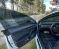Белый Тесла Модель 3, объемом двигателя 0 л и пробегом 76 тыс. км за 19800 $, фото 17 на Automoto.ua