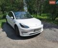Белый Тесла Модель 3, объемом двигателя 0 л и пробегом 65 тыс. км за 18500 $, фото 2 на Automoto.ua