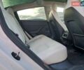 Білий Тесла Модель 3, об'ємом двигуна 0 л та пробігом 55 тис. км за 4900 $, фото 9 на Automoto.ua