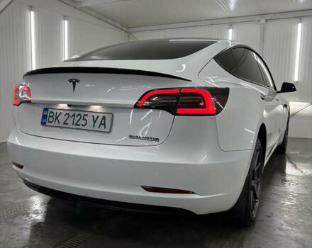 Білий Тесла Модель 3, об'ємом двигуна 0 л та пробігом 113 тис. км за 20200 $, фото 43 на Automoto.ua