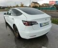Білий Тесла Модель 3, об'ємом двигуна 0 л та пробігом 80 тис. км за 18999 $, фото 11 на Automoto.ua