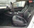 Білий Тесла Модель 3, об'ємом двигуна 0 л та пробігом 76 тис. км за 7700 $, фото 6 на Automoto.ua