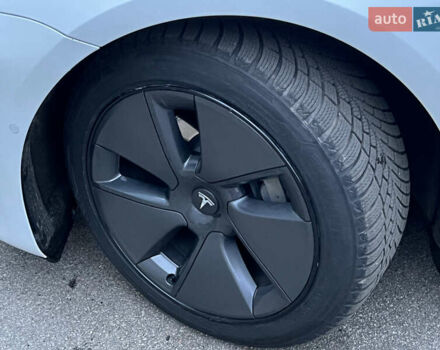 Белый Тесла Модель 3, объемом двигателя 0 л и пробегом 52 тыс. км за 21500 $, фото 13 на Automoto.ua