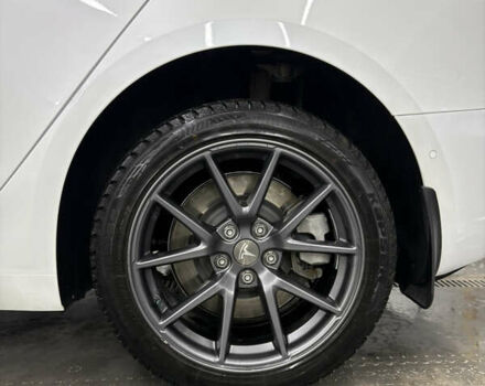 Білий Тесла Модель 3, об'ємом двигуна 0 л та пробігом 113 тис. км за 20200 $, фото 58 на Automoto.ua