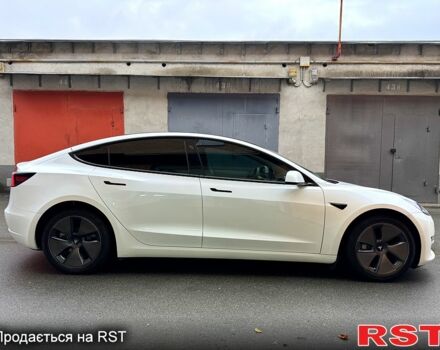 Білий Тесла Модель 3, об'ємом двигуна 0 л та пробігом 45 тис. км за 29000 $, фото 6 на Automoto.ua