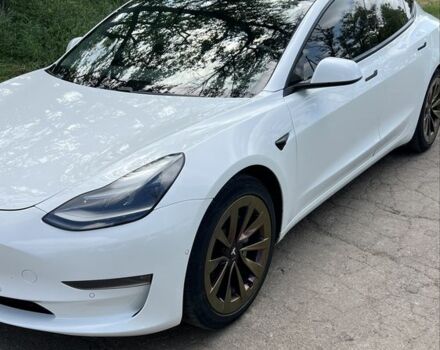 Білий Тесла Модель 3, об'ємом двигуна 0 л та пробігом 93 тис. км за 16500 $, фото 8 на Automoto.ua