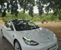 Белый Тесла Модель 3, объемом двигателя 0 л и пробегом 37 тыс. км за 25000 $, фото 1 на Automoto.ua