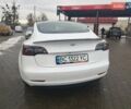 Білий Тесла Модель 3, об'ємом двигуна 0 л та пробігом 79 тис. км за 16200 $, фото 5 на Automoto.ua