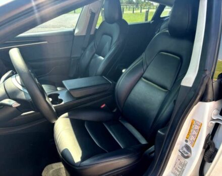 Білий Тесла Модель 3, об'ємом двигуна 0 л та пробігом 15 тис. км за 14200 $, фото 8 на Automoto.ua