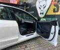 Білий Тесла Модель 3, об'ємом двигуна 0 л та пробігом 73 тис. км за 19900 $, фото 29 на Automoto.ua