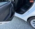 Білий Тесла Модель 3, об'ємом двигуна 0 л та пробігом 139 тис. км за 17900 $, фото 11 на Automoto.ua