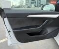 Білий Тесла Модель 3, об'ємом двигуна 0 л та пробігом 81 тис. км за 17500 $, фото 6 на Automoto.ua