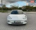 Белый Тесла Модель 3, объемом двигателя 0 л и пробегом 264 тыс. км за 14800 $, фото 2 на Automoto.ua
