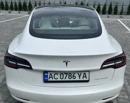 Білий Тесла Модель 3, об'ємом двигуна 0 л та пробігом 47 тис. км за 22100 $, фото 7 на Automoto.ua