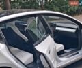 Белый Тесла Модель 3, объемом двигателя 0 л и пробегом 81 тыс. км за 16000 $, фото 5 на Automoto.ua