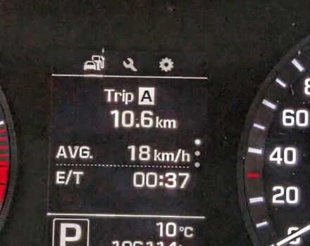 Белый Тесла Модель 3, объемом двигателя 0 л и пробегом 80 тыс. км за 16500 $, фото 25 на Automoto.ua