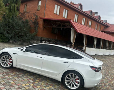 Білий Тесла Модель 3, об'ємом двигуна 0 л та пробігом 82 тис. км за 24000 $, фото 5 на Automoto.ua