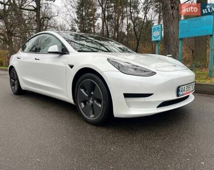 Білий Тесла Модель 3, об'ємом двигуна 0 л та пробігом 154 тис. км за 13999 $, фото 15 на Automoto.ua