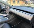 Белый Тесла Модель 3, объемом двигателя 0 л и пробегом 27 тыс. км за 17700 $, фото 27 на Automoto.ua