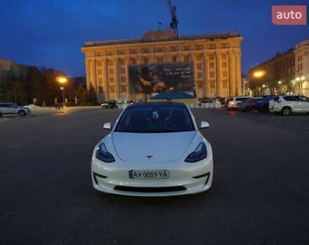 Белый Тесла Модель 3, объемом двигателя 0 л и пробегом 95 тыс. км за 18500 $, фото 9 на Automoto.ua
