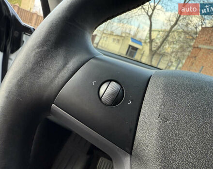 Белый Тесла Модель 3, объемом двигателя 0 л и пробегом 37 тыс. км за 19999 $, фото 107 на Automoto.ua