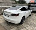 Белый Тесла Модель 3, объемом двигателя 0 л и пробегом 98 тыс. км за 20000 $, фото 1 на Automoto.ua