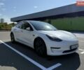 Білий Тесла Модель 3, об'ємом двигуна 0 л та пробігом 88 тис. км за 16500 $, фото 1 на Automoto.ua