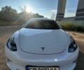 Белый Тесла Модель 3, объемом двигателя 0 л и пробегом 90 тыс. км за 22699 $, фото 23 на Automoto.ua