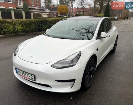 Білий Тесла Модель 3, об'ємом двигуна 0 л та пробігом 154 тис. км за 13999 $, фото 13 на Automoto.ua