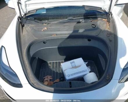 Белый Тесла Модель 3, объемом двигателя 0 л и пробегом 41 тыс. км за 10000 $, фото 13 на Automoto.ua