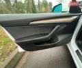 Білий Тесла Модель 3, об'ємом двигуна 0 л та пробігом 154 тис. км за 13999 $, фото 41 на Automoto.ua