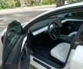 Білий Тесла Модель 3, об'ємом двигуна 0 л та пробігом 49 тис. км за 25900 $, фото 11 на Automoto.ua